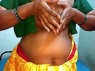 desi aunty showing their way boobs and moaning
