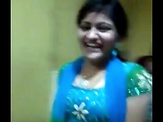 .com – indian inferior girls dancing